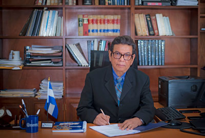 Dr. Ernesto de Jesús Montiel Sirias